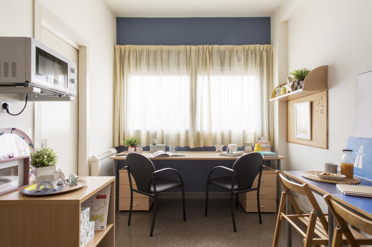 אורנסה Residencia Universitaria Resa As Burgas מראה חיצוני תמונה