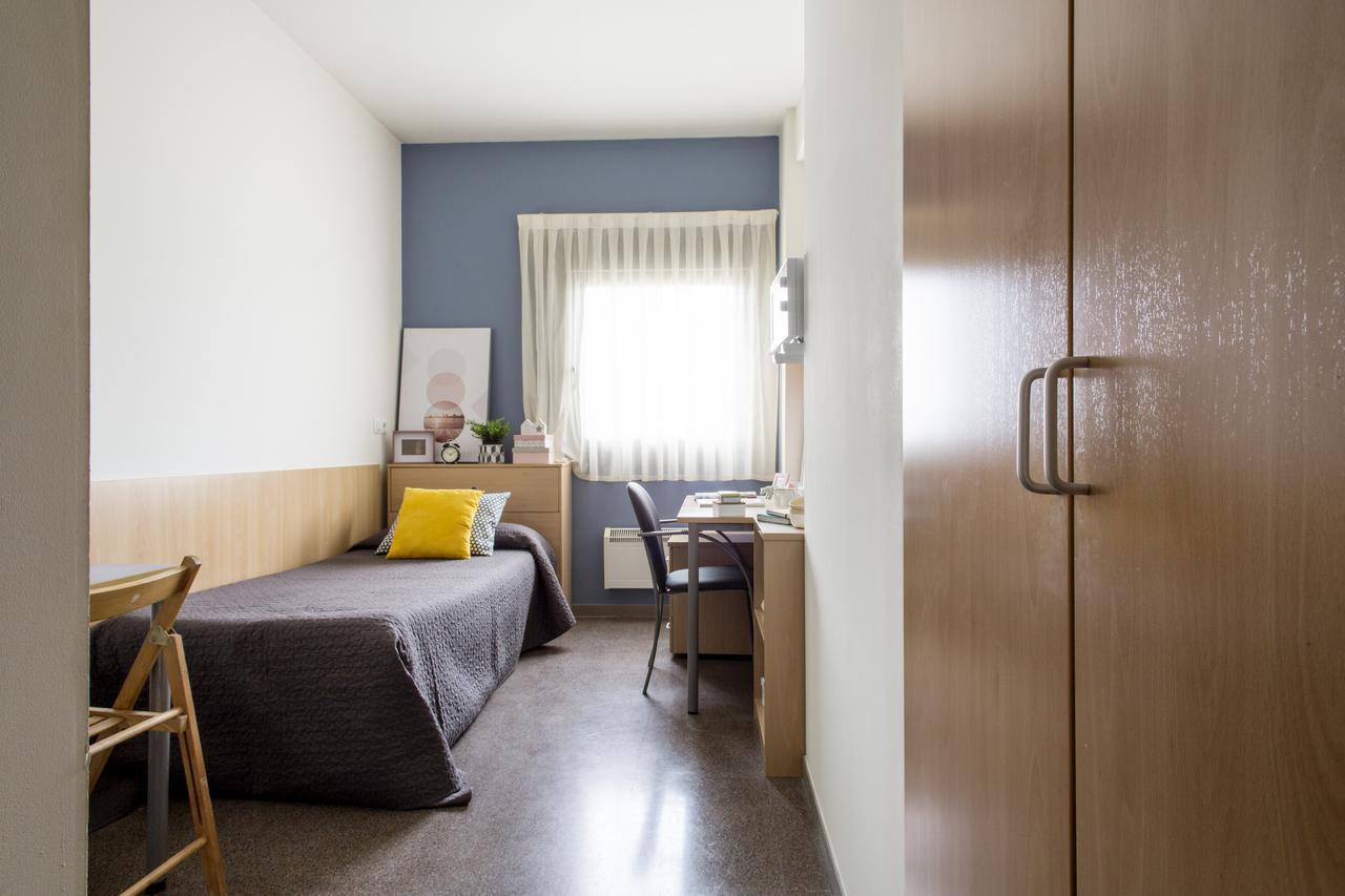אורנסה Residencia Universitaria Resa As Burgas מראה חיצוני תמונה