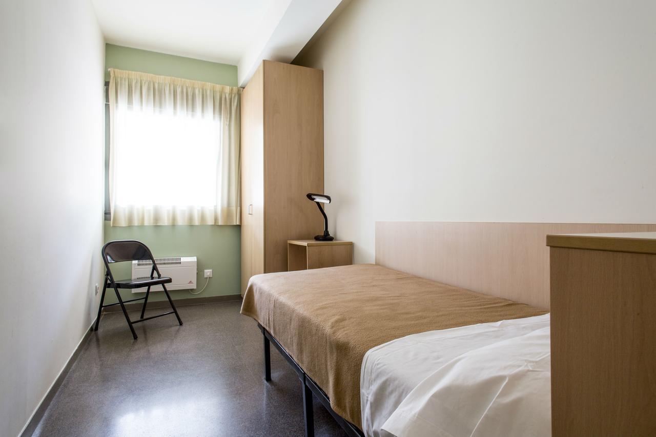 אורנסה Residencia Universitaria Resa As Burgas מראה חיצוני תמונה