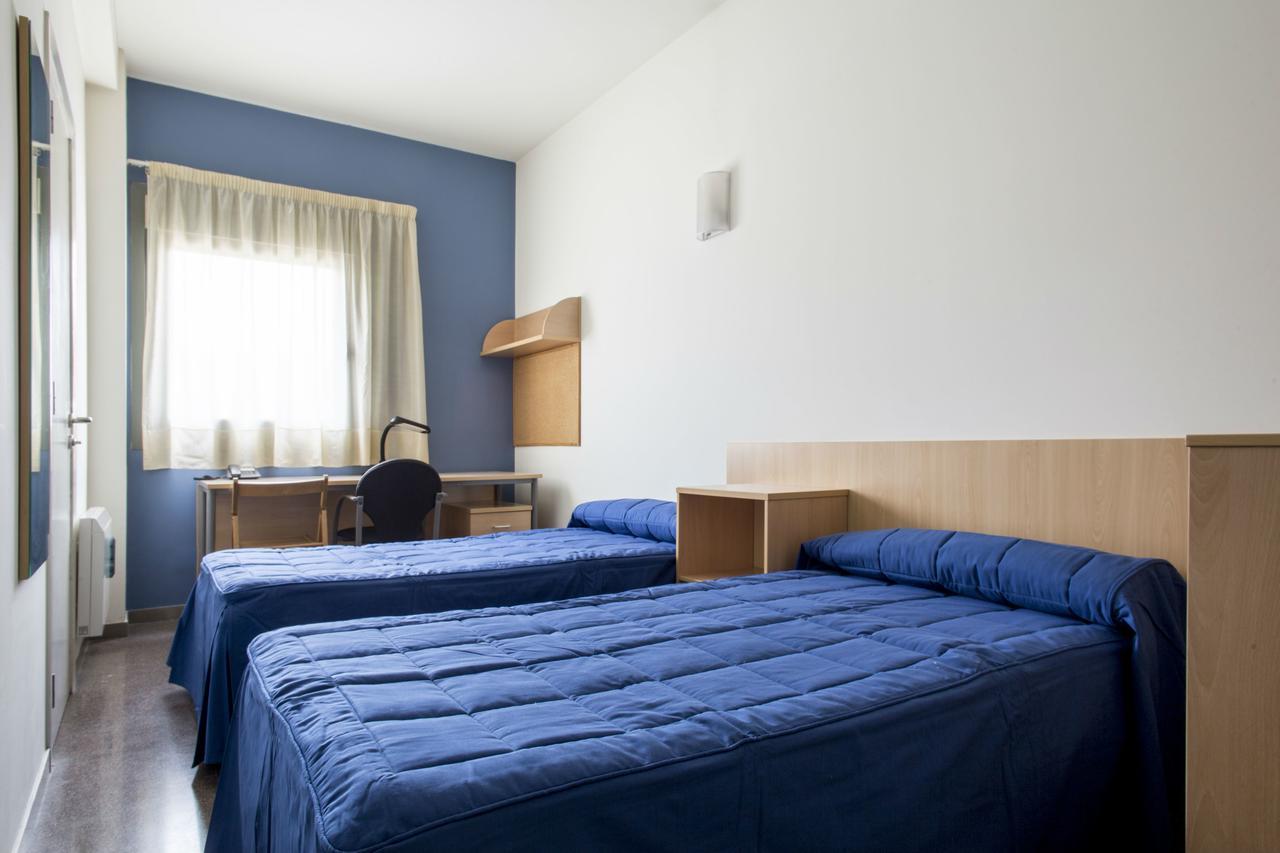 אורנסה Residencia Universitaria Resa As Burgas מראה חיצוני תמונה